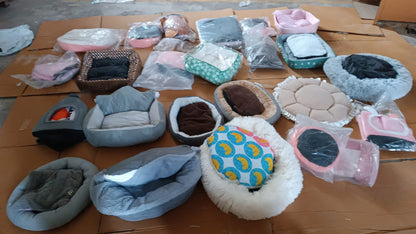 Wukusy pet dog bed with thickened cushion, mix design and color, ideal for comfortable dog resting in home.