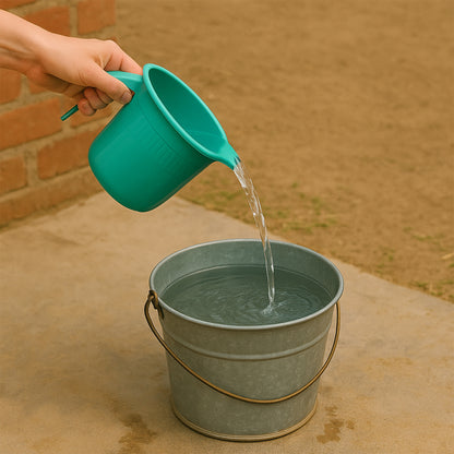 Wukusy plastic bath mug for bathroom use, 1-piece, durable plastic cup designed for rinsing and cleaning in the bathroom.