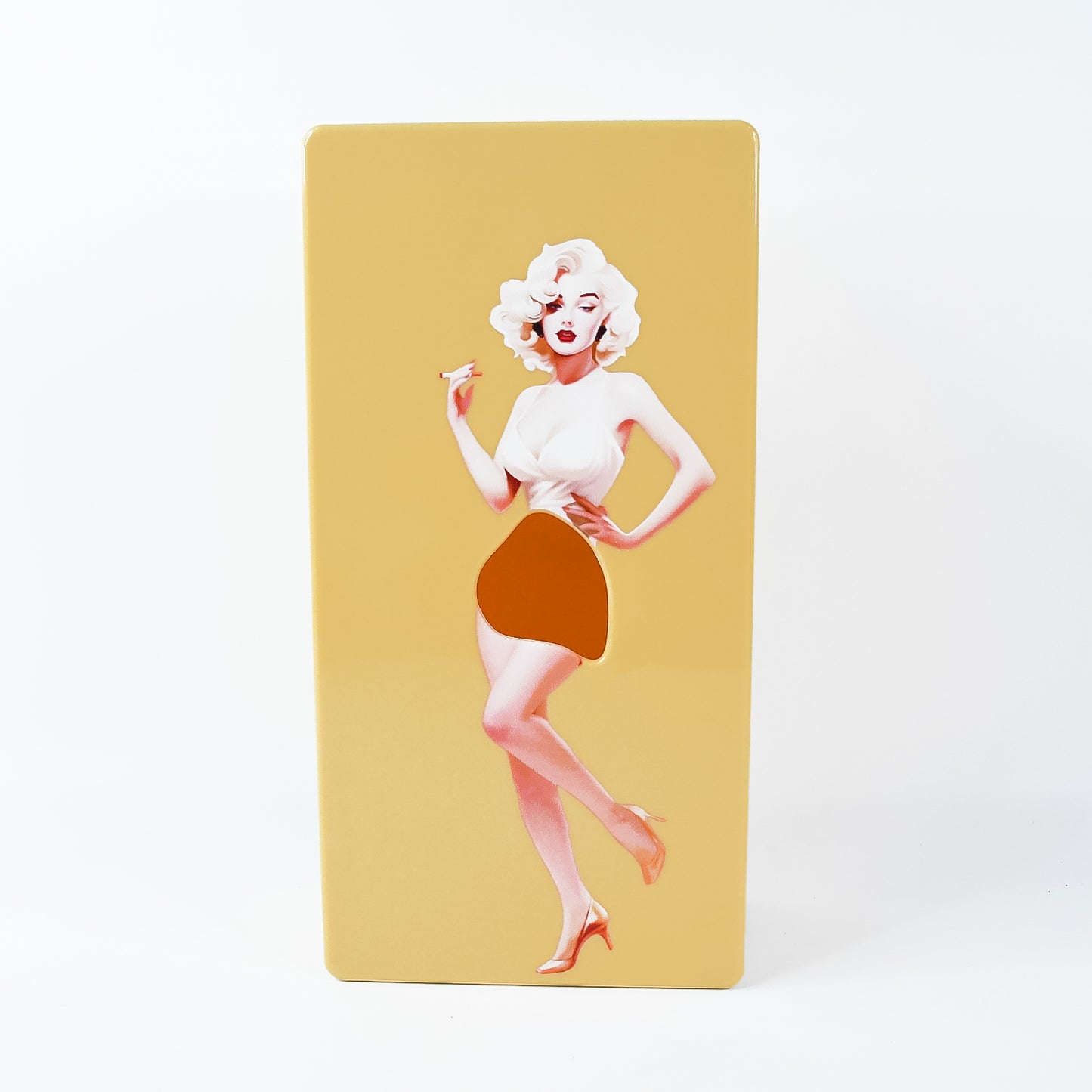Wukusy plastic creative tissue dispenser box for home improvement, designed to hold tissue papers neatly and stylishly.