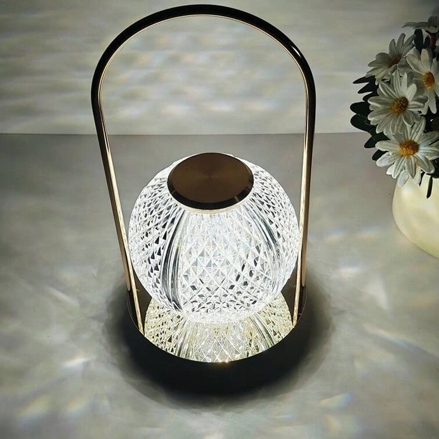 Wukusy rechargeable LED touch lamp with 7W power and 1800mAh battery, ideal for home lighting and improvement.