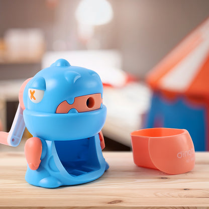 Wukusy teddy-shaped pencil sharpener with removable tray and steel cutter, ideal for kids' stationery and home improvement.