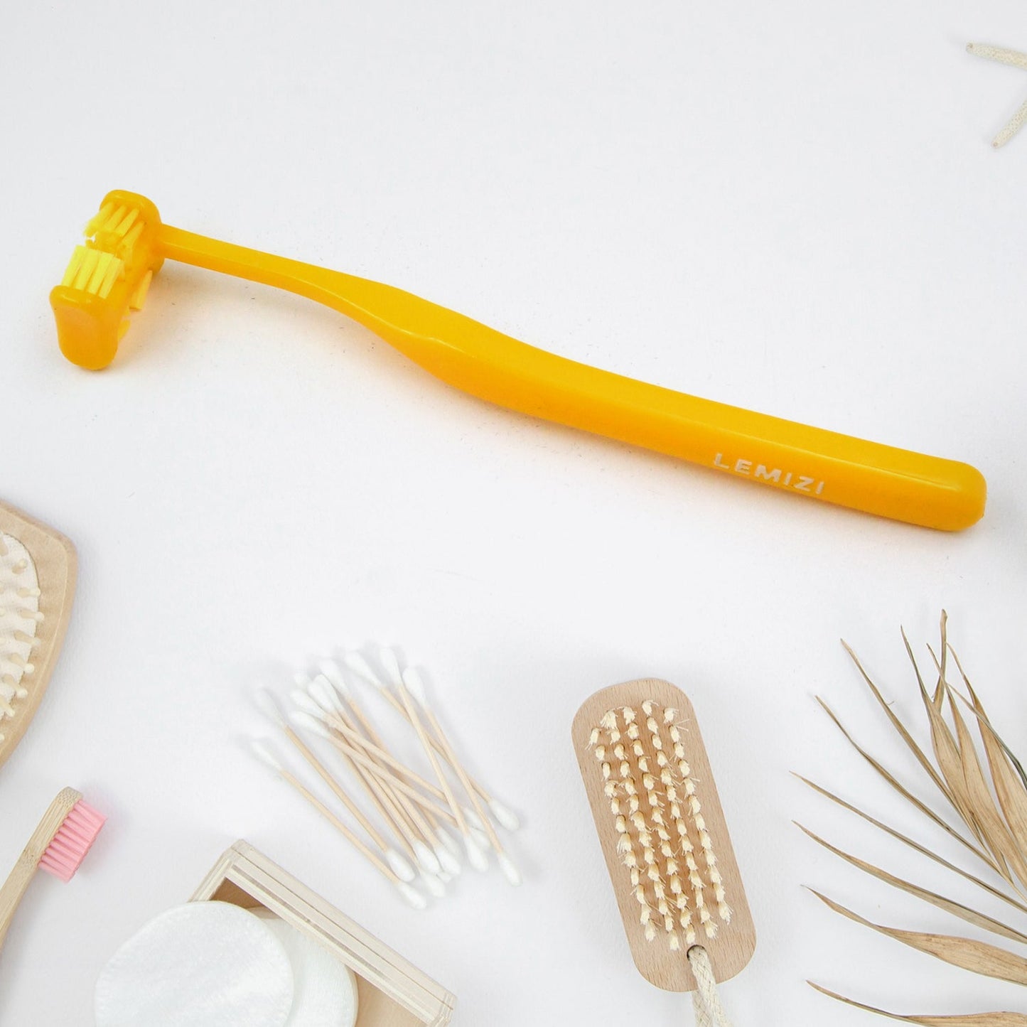 Wukusy six-sided soft toothbrush with anti-bacterial bristles, designed for thorough oral cleaning and dental care.