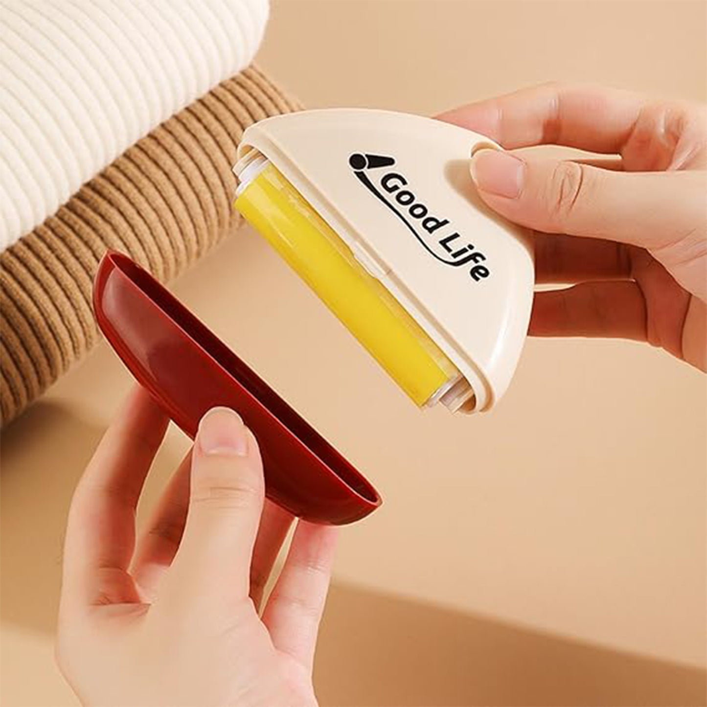 Small Wukusy reusable lint roller for pet hair, portable and multifunctional, ideal for home improvement and quick lint removal.
