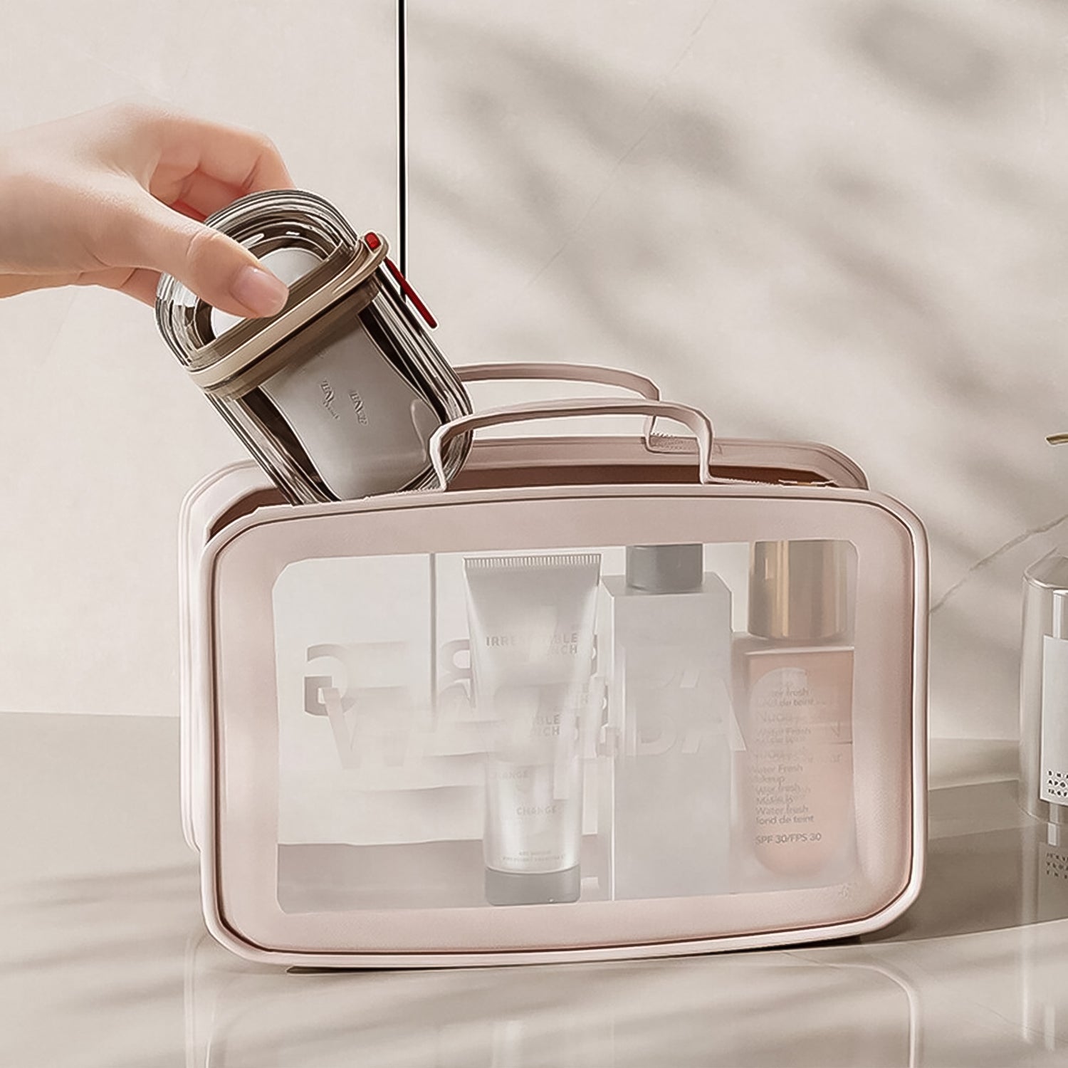 Wukusy travel soap dish and soap box in vibrant color box, made for convenient home and travel use.