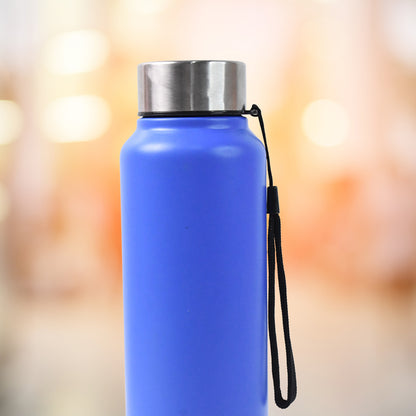 Wukusy stainless steel double wall vacuum-insulated water bottle, 1000 ml, with sleek design and secure lid for home use.