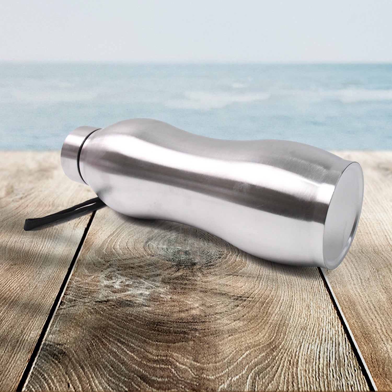 Wukusy stainless steel double wall vacuum-insulated water bottle, 1000 ml, with sleek design and leak-proof lid for home use.