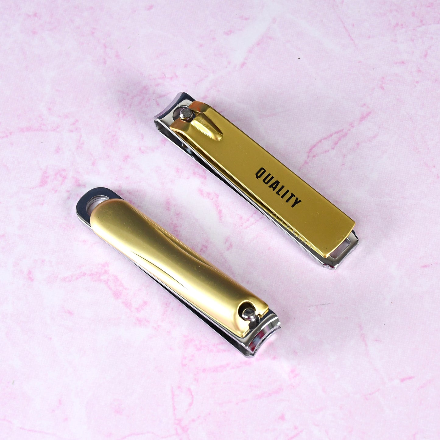 Wukusy stainless steel folding large nail clippers with built-in nail file, portable and ideal for home grooming.
