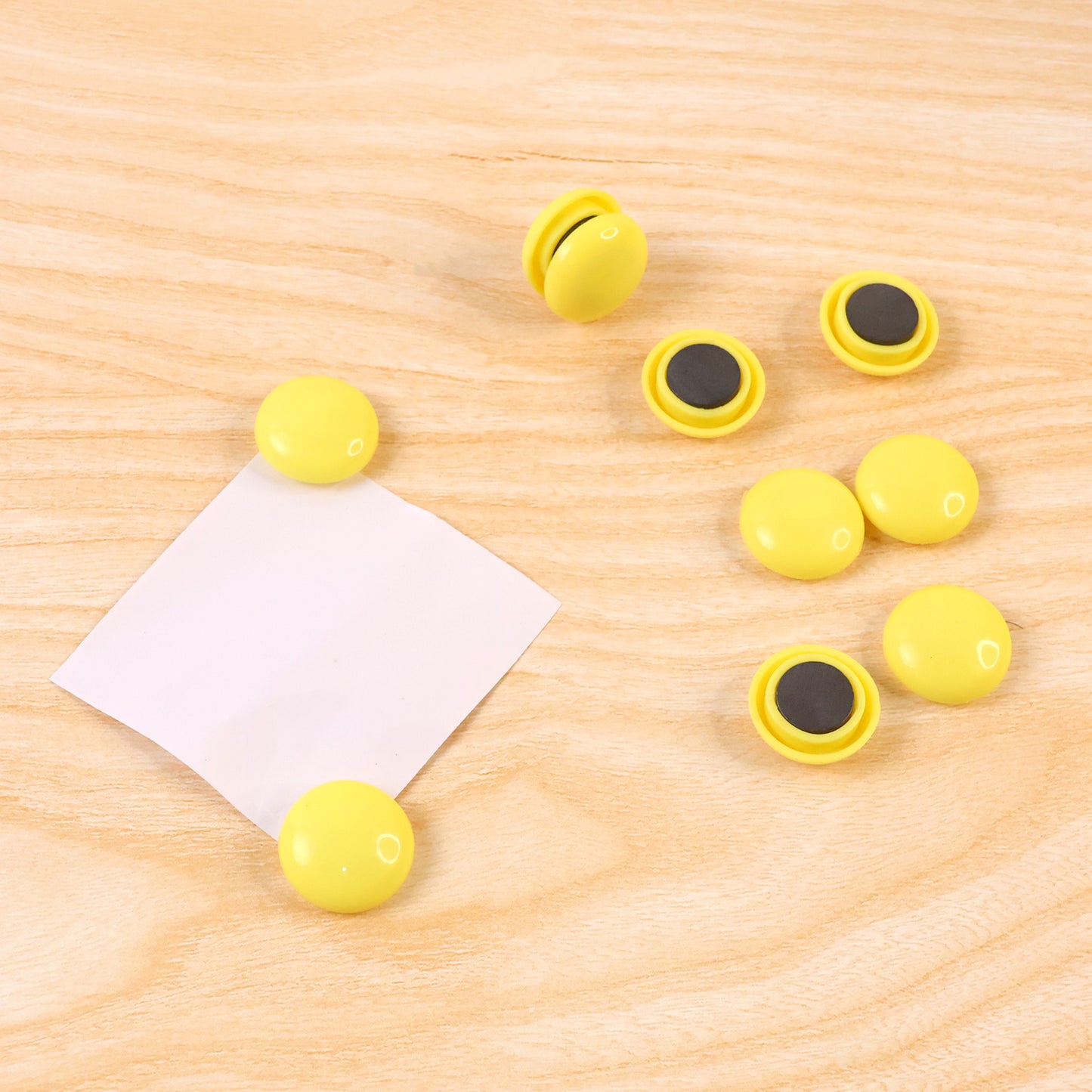 Set of 10 strong round whiteboard magnets from Wukusy, ideal for refrigerator organization and home improvement.
