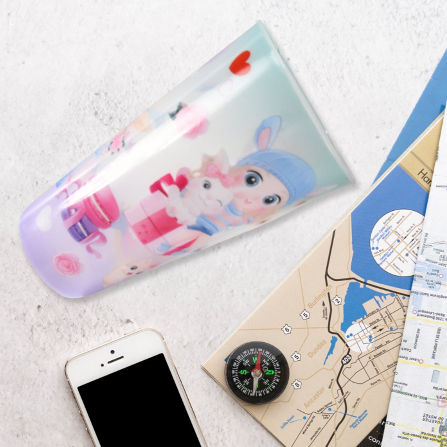Wukusy unicorn water bottle for kids with straw lid, durable plastic, featuring colorful unicorn design, ideal for children.