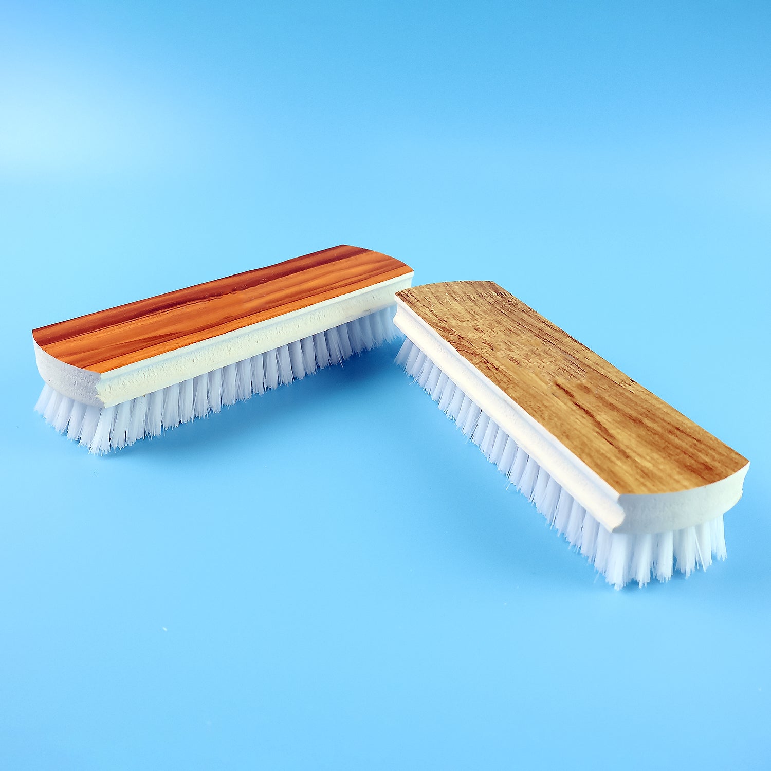 Wukusy Veepee 6-piece cleaning scrub brush set with colorful bristles for home washing and scrubbing tasks.