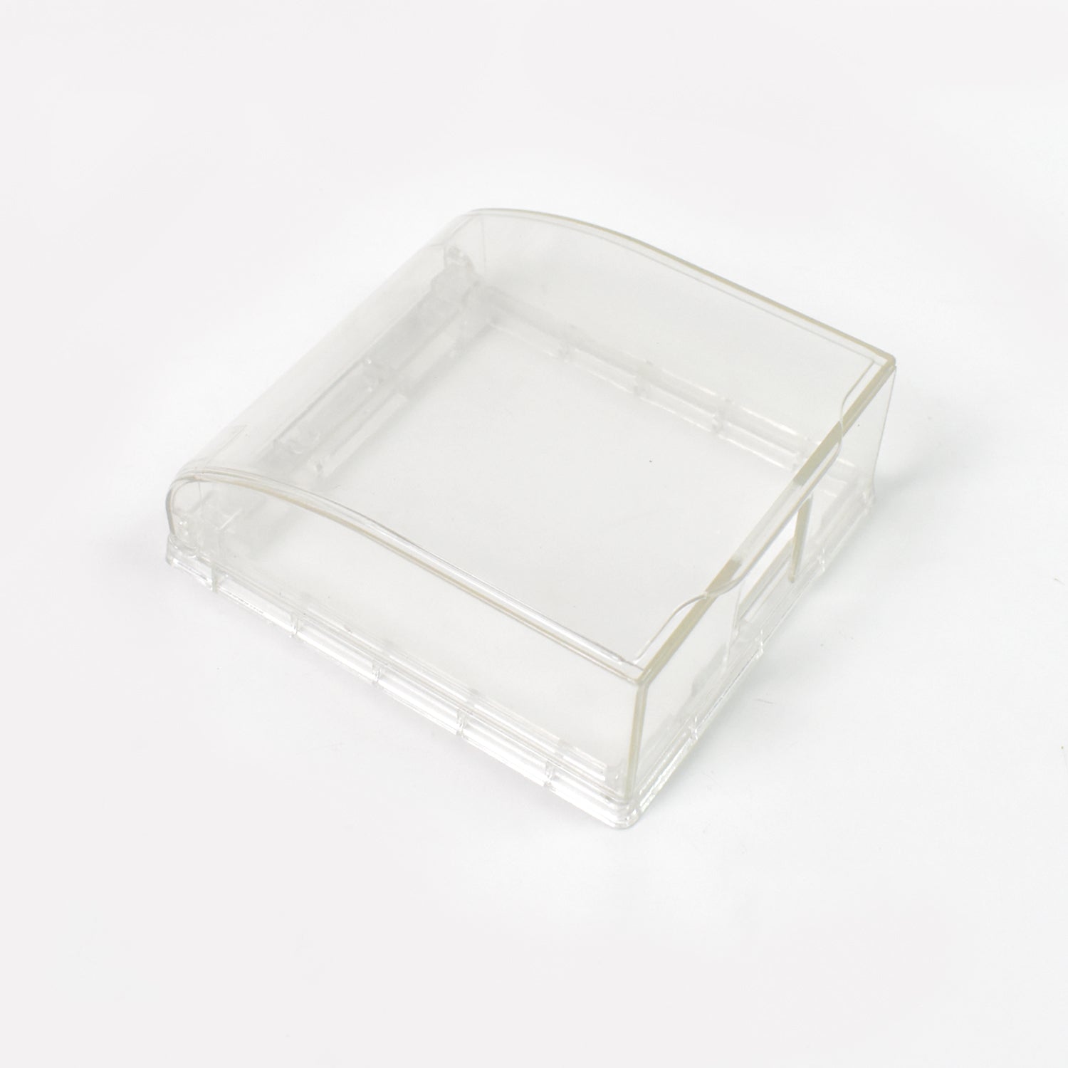 Clear weatherproof outlet cover for outdoor plugs and receptacles, designed for bathroom use, by Wukusy.
