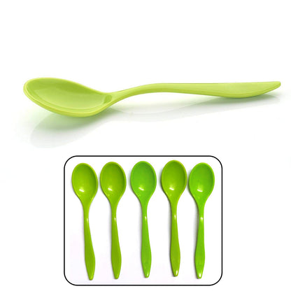 Wukusy fancy spoon used for eating and serving food, featuring a polished metal design suitable for home and kitchen use.