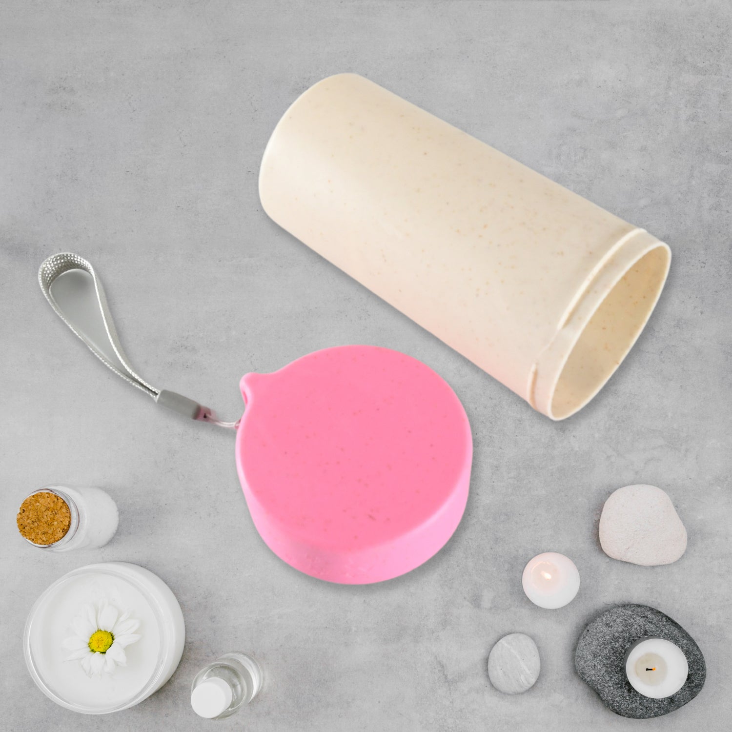 Wukusy 300ml travel coffee cup with lid, portable water bottle, wheat straw material, ideal for coffee and tea.