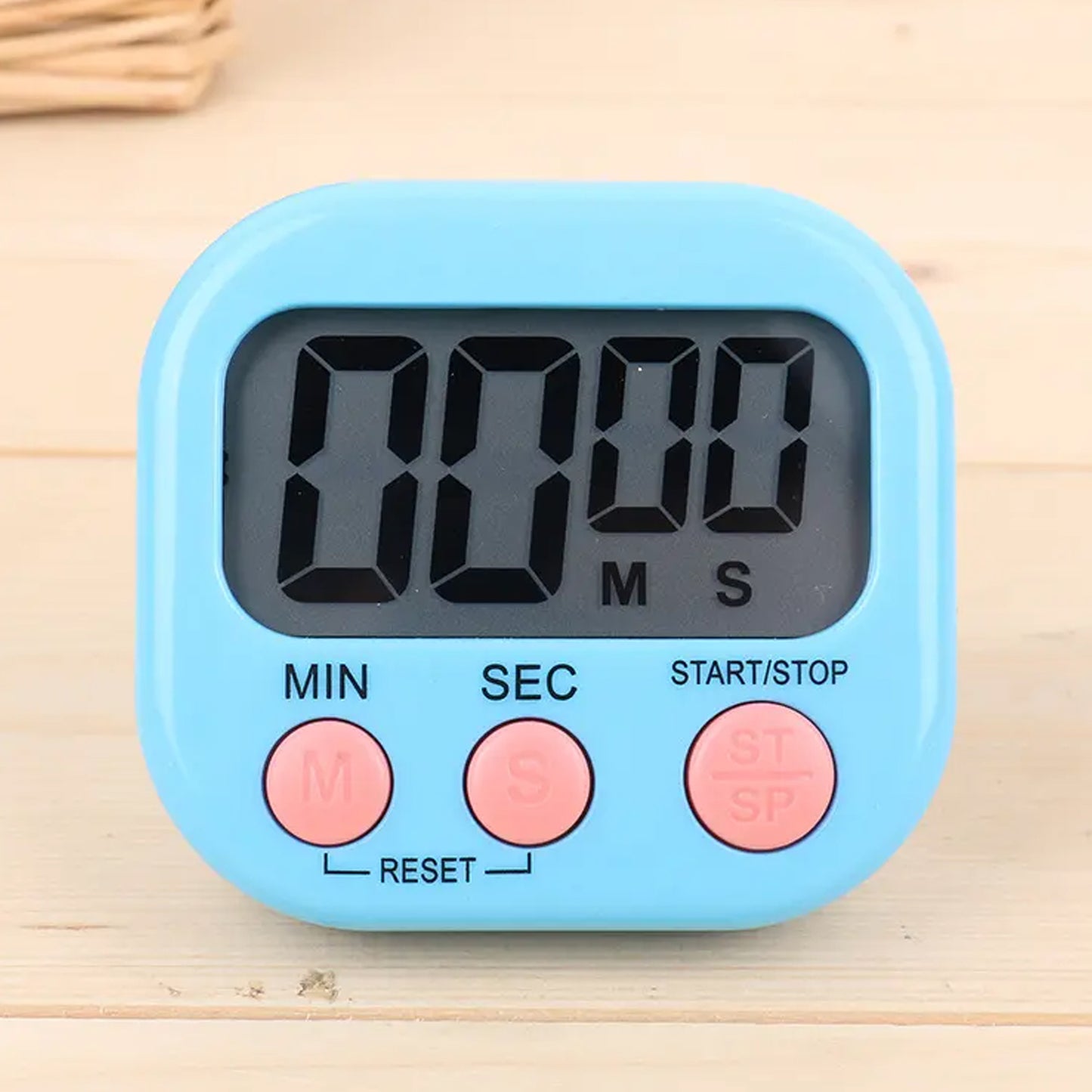 Wukusy 1540 digital kitchen timer with clear large digits, 0-99 minute countdown, suitable for cooking and office use.