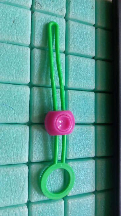 Wukusy reusable bag clips and food clips for sealing, organizing cables, and securing items in home, kitchen, and office settings