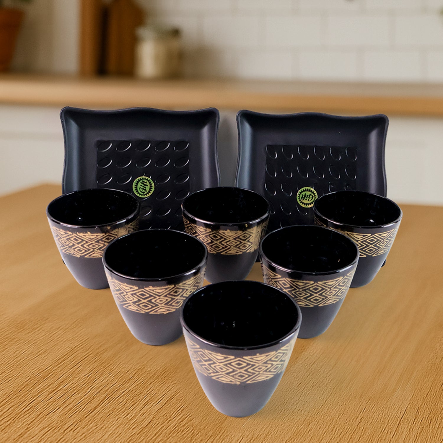 Set of 2 ceramic bowls and 6 glass snake-shaped containers from Wukusy, ideal for home and kitchen use.