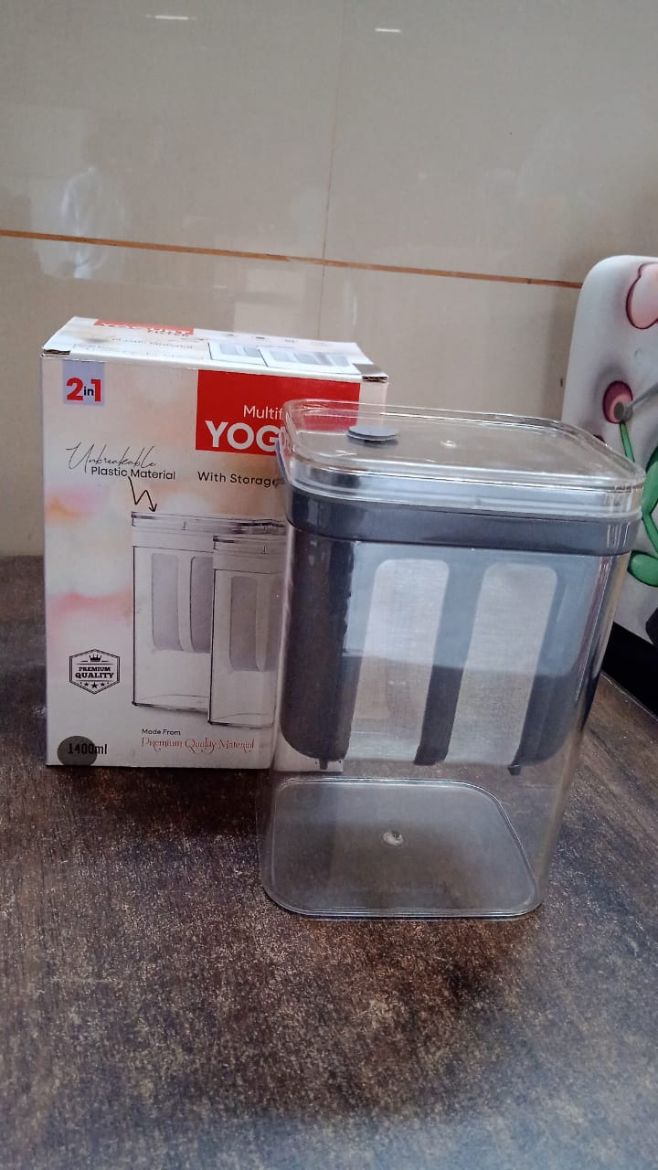 Wukusy 2-in-1 multifunctional yogurt strainer with 1100ml storage container, ideal for draining and storing homemade yogurt.