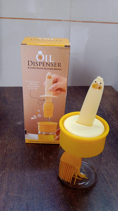 Wukusy 2-in-1 oil dispenser bottle with silicone basting brush set for kitchen use, featuring a transparent bottle and colorful brush.
