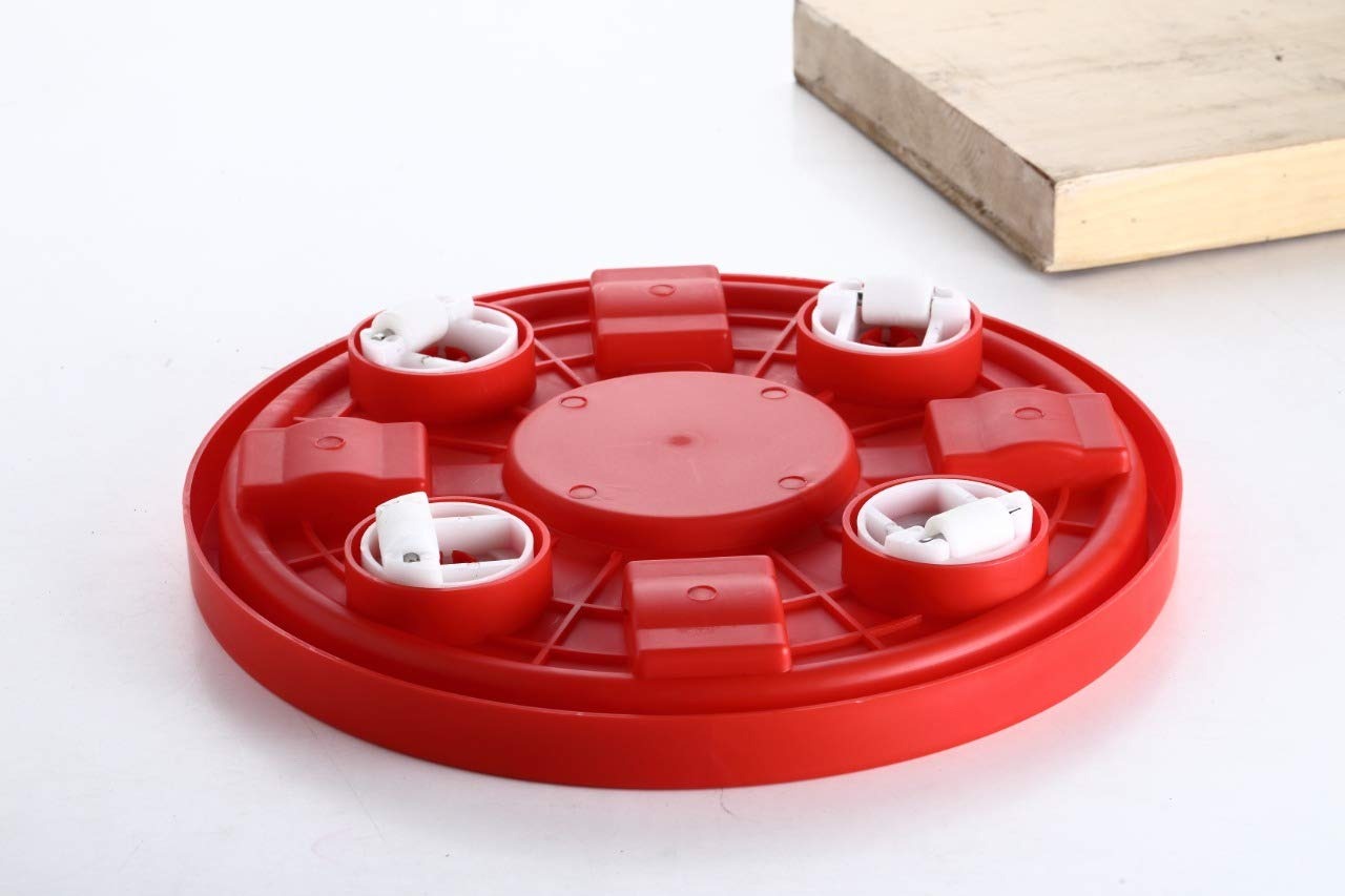 Wukusy gas cylinder trolley stand with movable wheels, designed for safe and easy transportation of gas cylinders in home and kitchen settings.