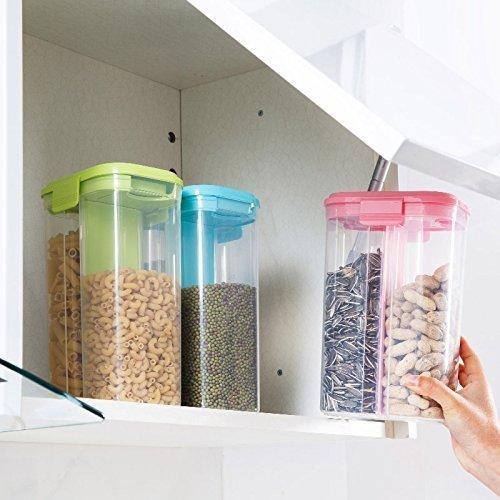 Wukusy plastic food storage container with two sections, transparent and airtight, ideal for grains and cereals, 2 liters capacity.