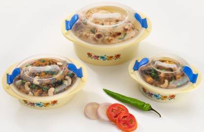 Wukusy Hot N Fresh insulated plastic casserole gift set with three pieces, ideal for keeping food warm at home or picnics.