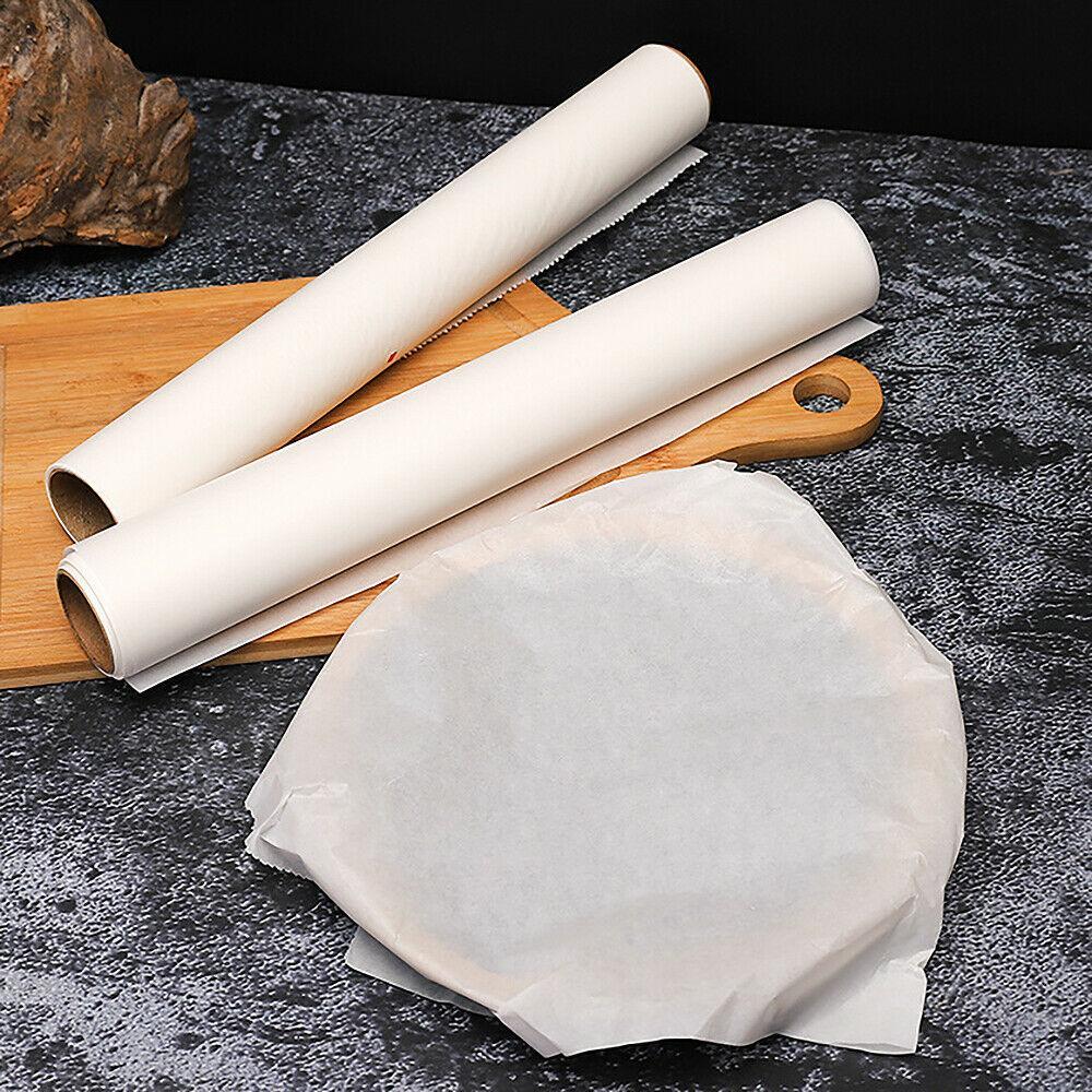 Wukusy non-stick microwave and oven-proof baking paper for easy baking and food preparation in kitchen settings.