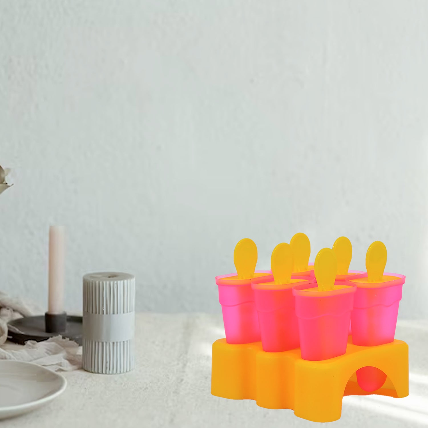 Wukusy 6-piece plastic kulfi maker moulds set for homemade frozen desserts, suitable for freezer use in home kitchen.