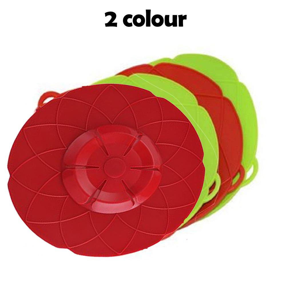 Wukusy multifunctional silicone lid cover for pots and pans, flexible and heat-resistant kitchen accessory.