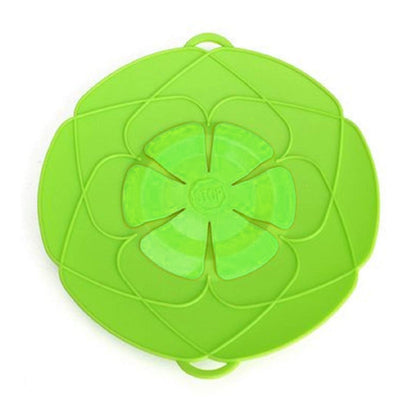 Wukusy multifunctional silicone lid cover for pots and pans, flexible and heat-resistant kitchen cookware accessory.