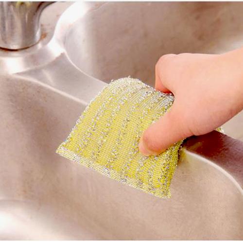 Pack of 12 Wukusy scratch-proof kitchen utensil scrubber pads for effective cleaning and gentle surface protection.