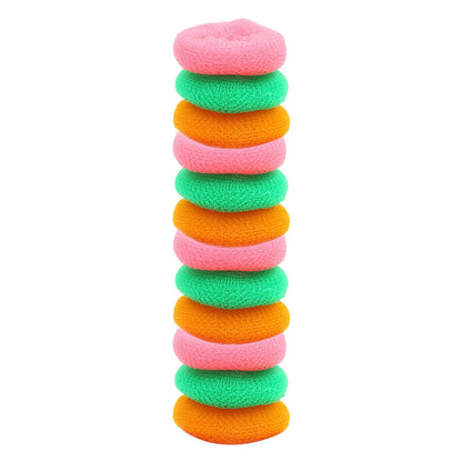 Wukusy plastic scrubber pack with 12 round nylon scrubbers for kitchen cleaning and household scrubbing tasks.