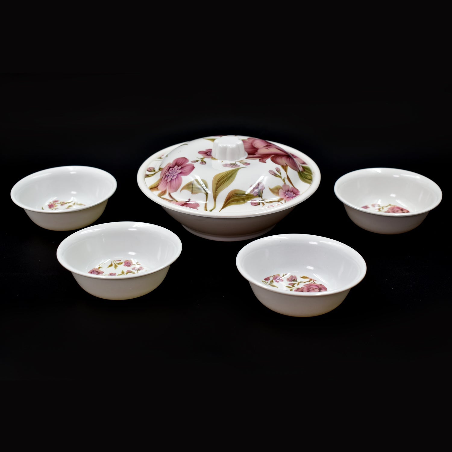 Wukusy 5-piece pudding set used as cutlery for serving food and desserts in home, kitchen, and official settings.