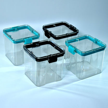 Wukusy 4-piece square food storage containers, 700ml, used for storing various food items and kitchen essentials.