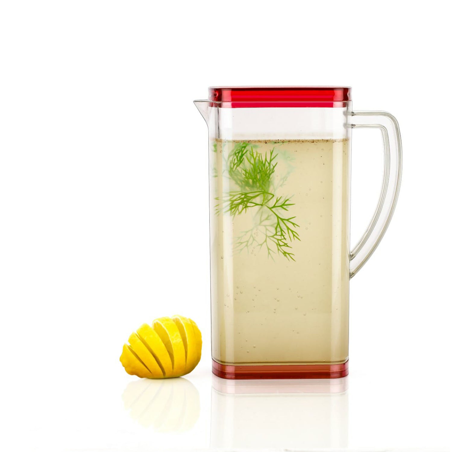 Wukusy 2000ml square jug for carrying water, juices, and beverages, made of clear plastic with a sturdy handle.
