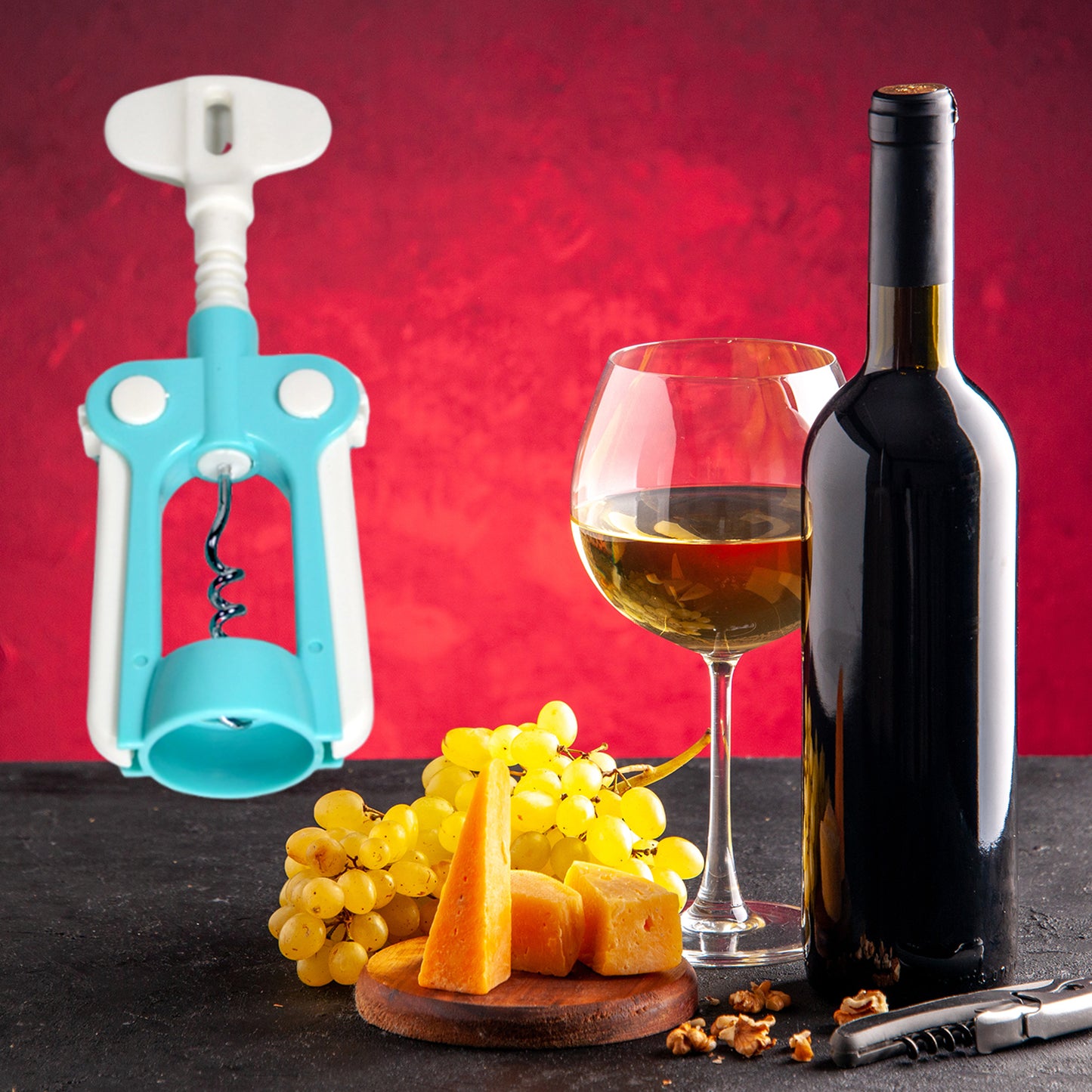 Wukusy waiter wine corkscrew and bottle opener for wine, beer caps, ideal for restaurants, bars, and home use.