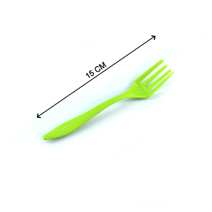 Wukusy small plastic 6-piece serving fork set for kitchen, with six lightweight forks for serving food in home and kitchen use.