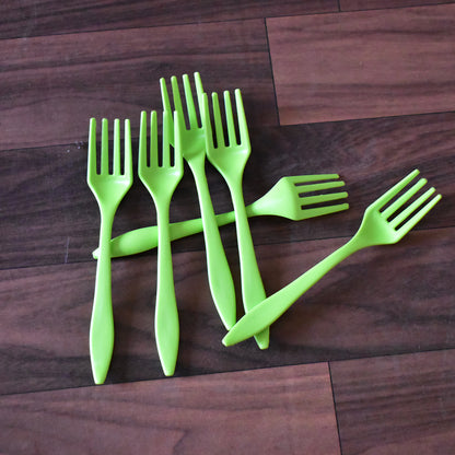 Wukusy 6-piece small plastic serving fork set for kitchen, with six colorful forks for serving food efficiently.