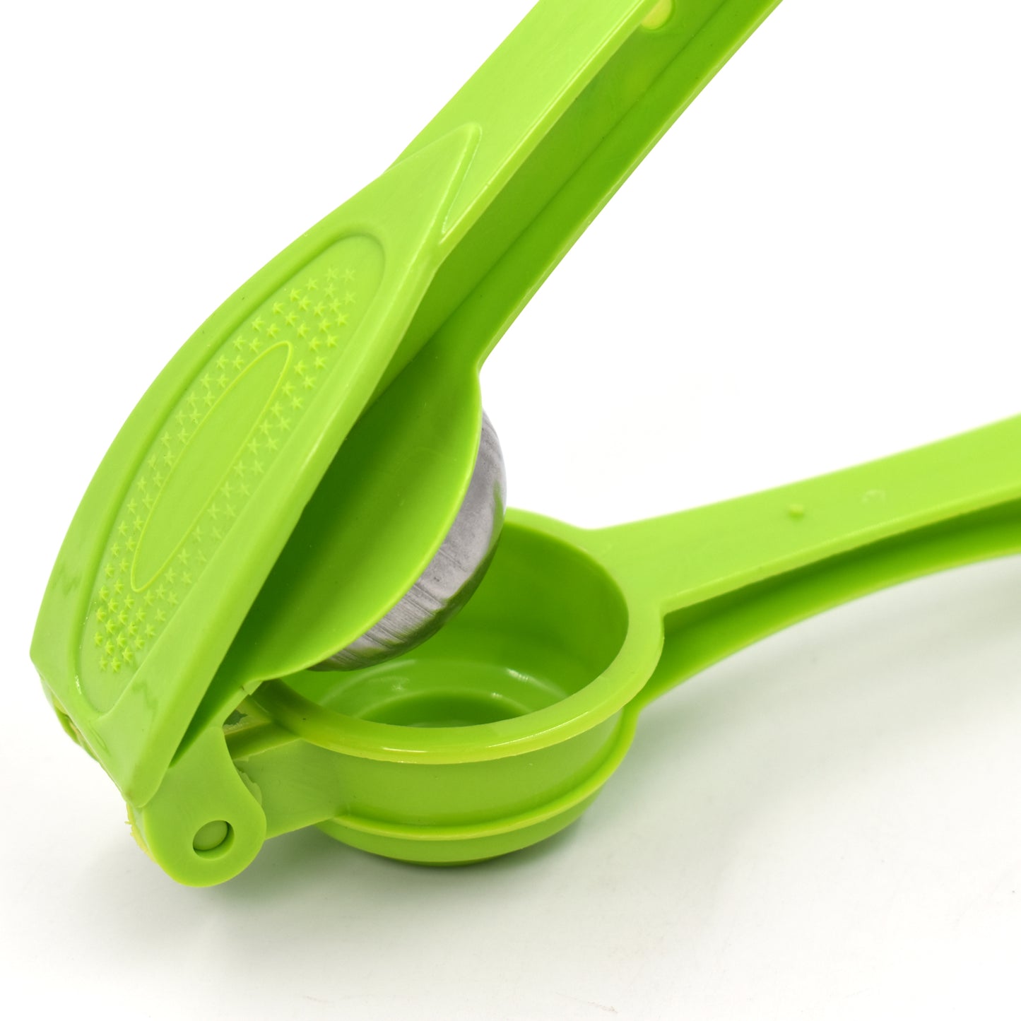 Wukusy 2856 plastic lemon squeezer and opener, 2-in-1 kitchen tool for citrus juice extraction and lemon opening.