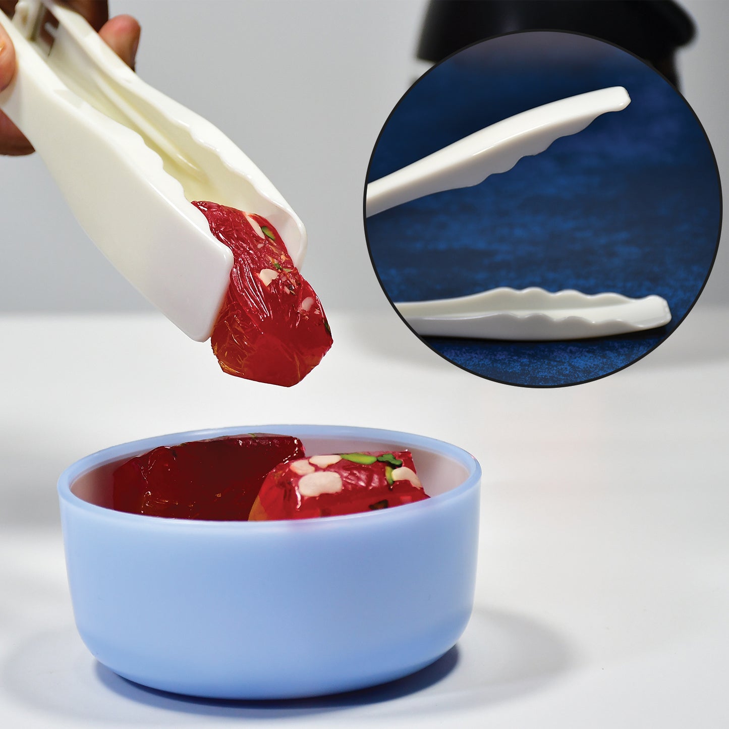 Wukusy plastic handle bread clamps kitchen tongs for baking and cooking, featuring durable plastic grips and stainless steel arms.