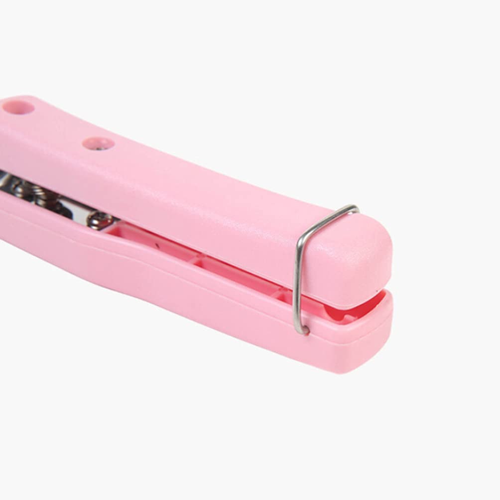 Wukusy stainless steel hot dish plate clip with tongs for gripping and handling bowls, plates, and hot dishes in the kitchen.