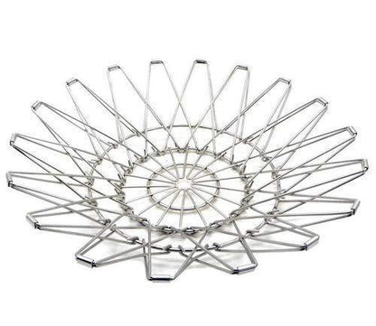 Wukusy stainless steel wire fruit basket, foldable design for vegetables and fruits, ideal for kitchen and dining use.