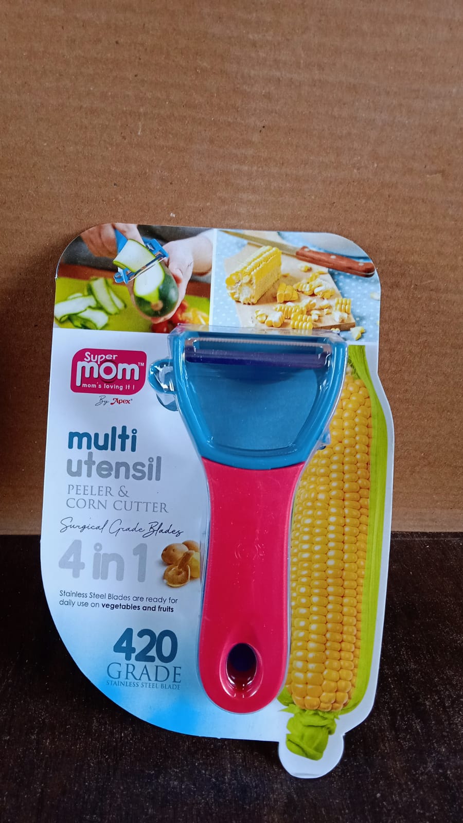 Wukusy 4-in-1 multi-functional vegetable and fruit peeler for kitchen use, featuring multiple peeling options in a compact design