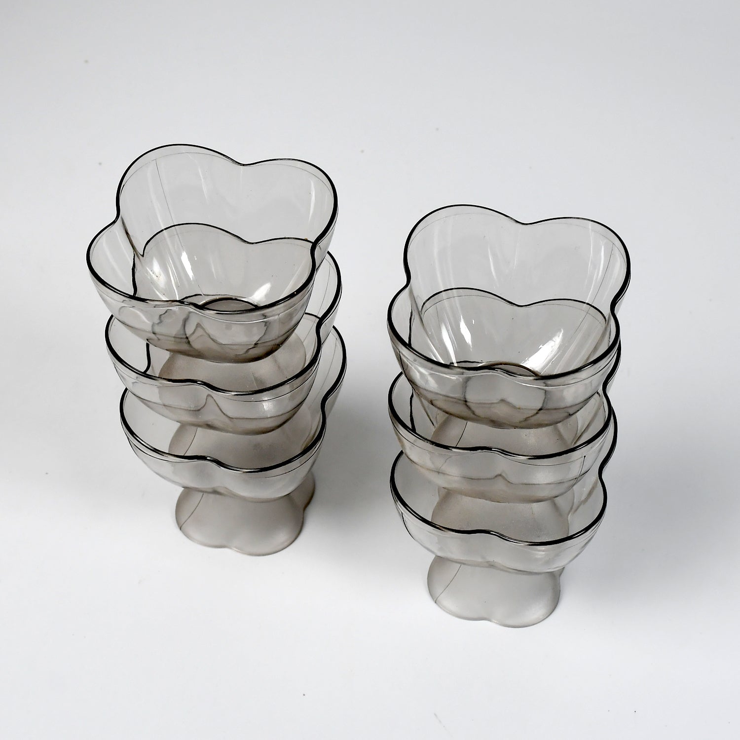 Six brown Wukusy dessert bowls for ice cream, salad, or fruit, shown stacked in a brown box for home and kitchen use.