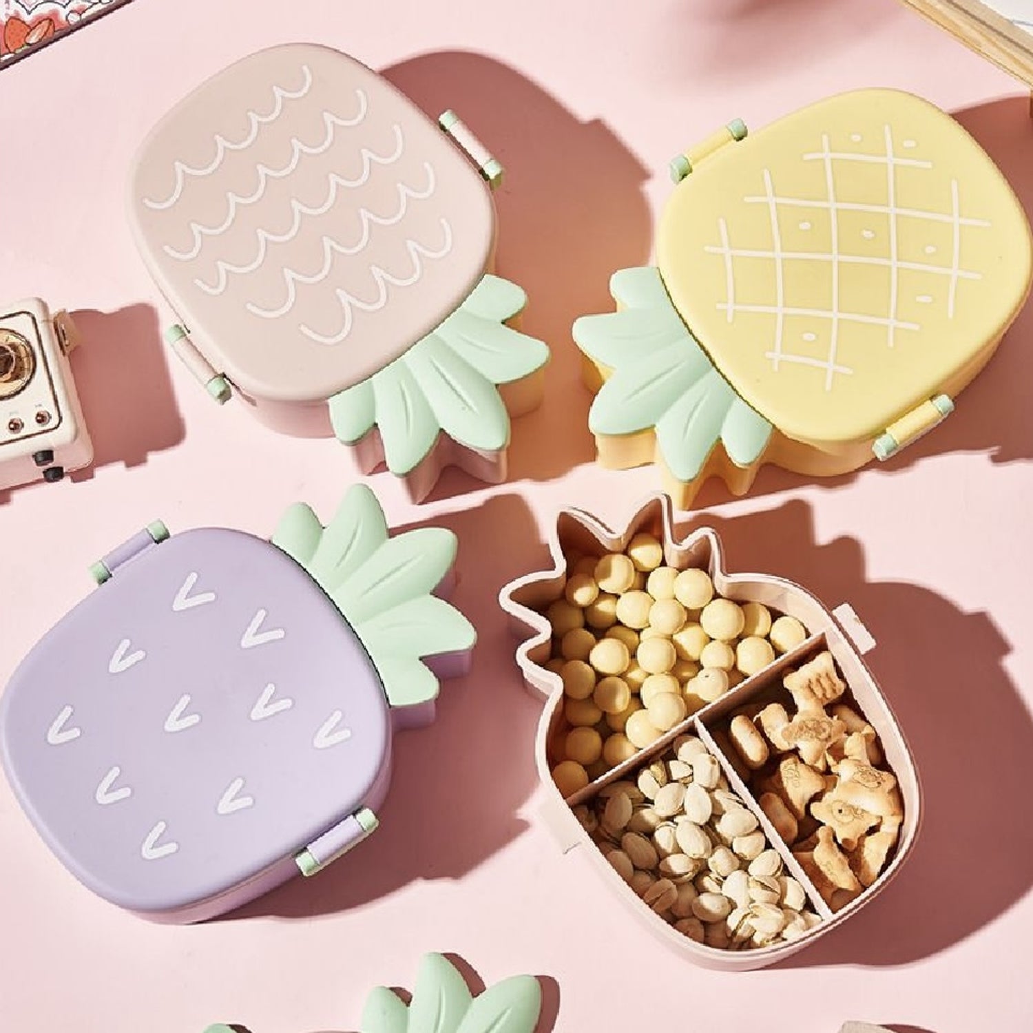 Wukusy kids pineapple-shaped lunch box with fork and spoon, portable bento box with snack and candy containers, microwave safe.