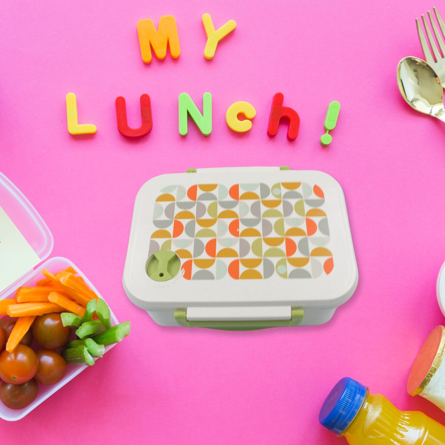 Wukusy 5855 lunch box with three compartments, leak-proof design, and included spoon for school or office use.