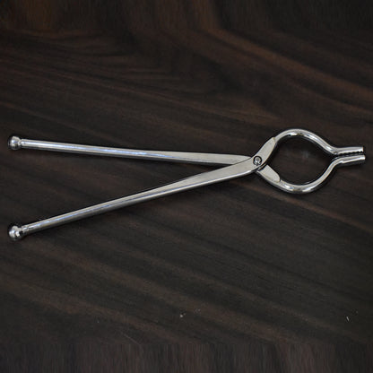 Wukusy stainless steel utensil holder with compact design, ideal for organizing kitchen tools and enhancing smart kitchen storage.