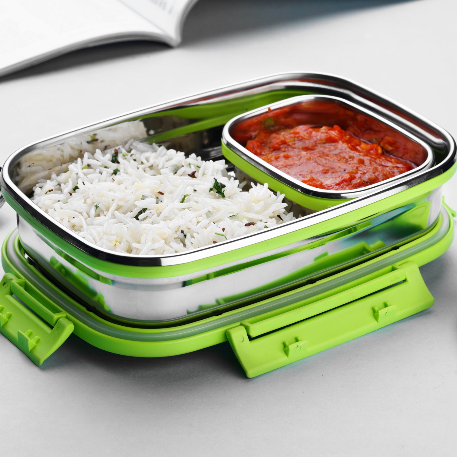 Wukusy stainless steel lunch pack for office and school, featuring a sleek, durable design ideal for daily meal storage.
