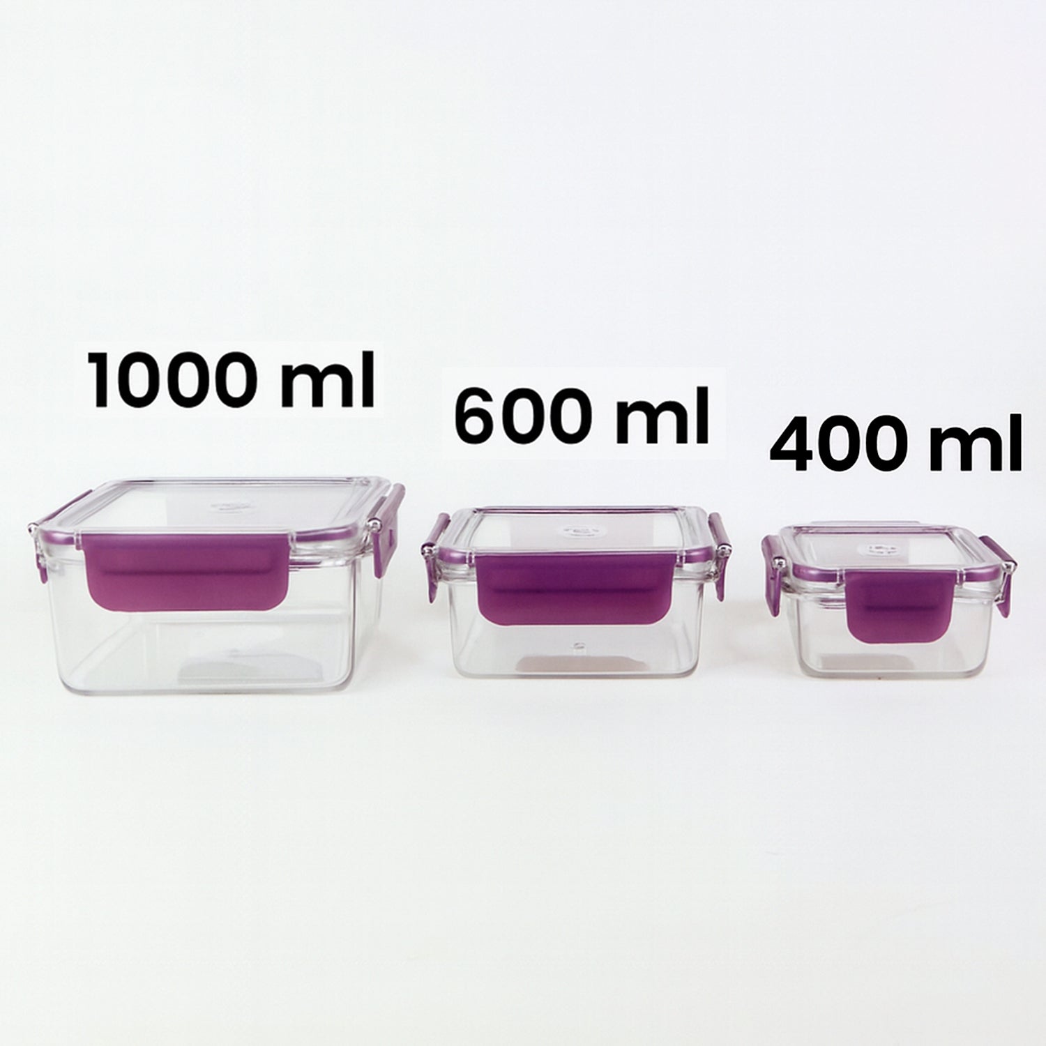 Set of three Wukusy airtight square food storage containers for kitchen organization and fresh food preservation.