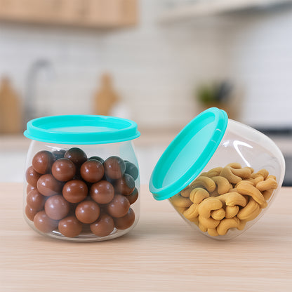 Wukusy airtight storage containers set with two 900ml capacity kitchen storage jars on a countertop.