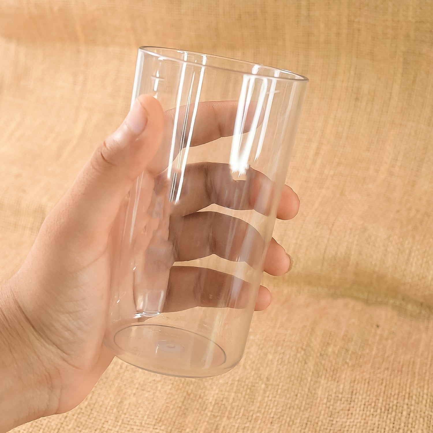 Wukusy Apex clear plastic tumbler glass set with six unbreakable tumblers for home and kitchen use.